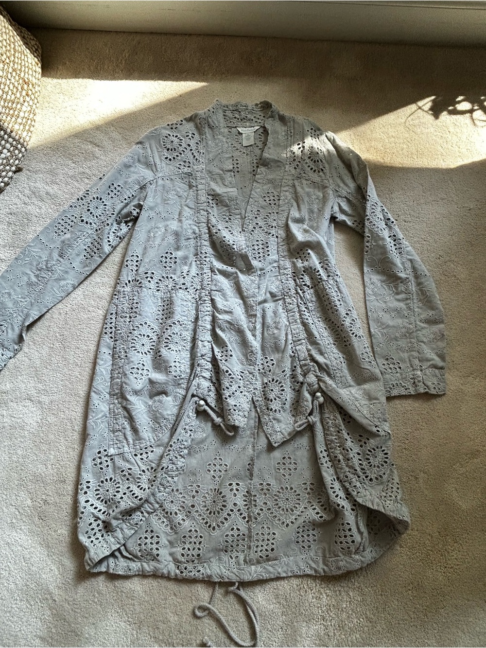 Sundance Light Gray Eyelet Embroidered Woven Cotton Cardigan XS